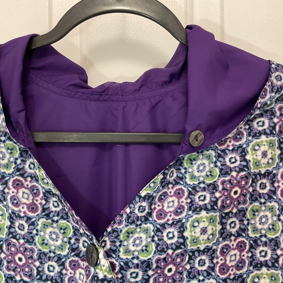 Reversible Rain Cape/Poncho - Picture 3 of 11